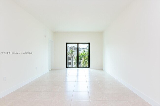 Foto del edificio - 4640 NW 84th Ave