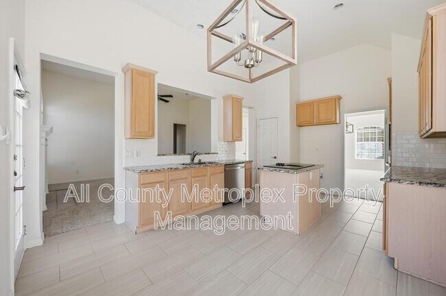 Foto del edificio - 3421 Devonshire Ct