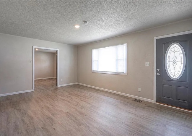 Foto del edificio - Updated 3 Bedroom Ranch