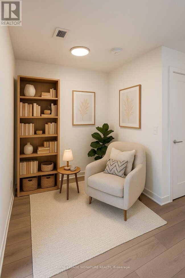 Building Photo - 1007 The Queensway