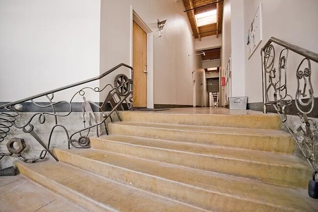 Foto del edificio - 4300 Horton St