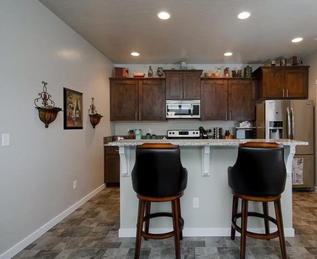 Foto del edificio - 3 Bedroom 2.5 Home with a 2 Car Garage Meridian