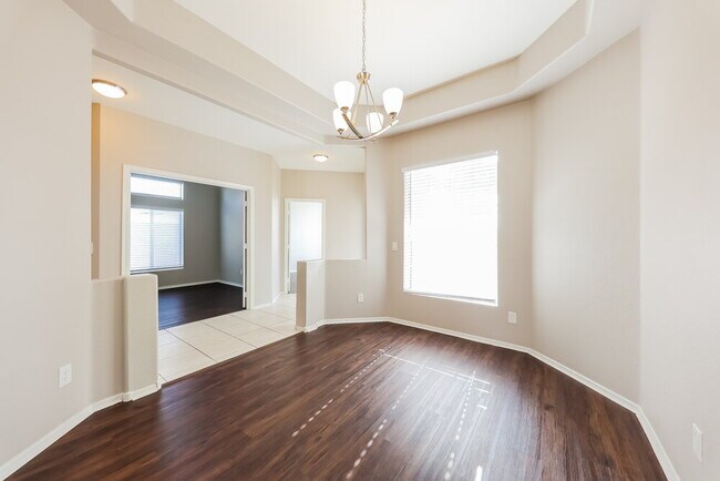 Foto del edificio - 17930 N 115th Dr