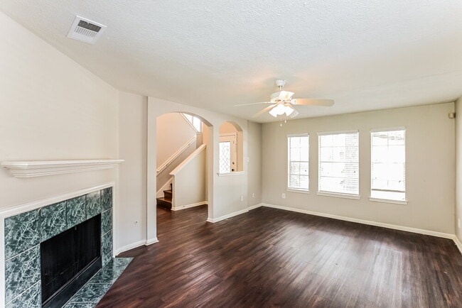 Building Photo - 4606 Serenity Trail