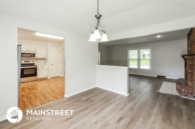 Foto del edificio - 63 Maple Dr