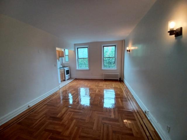 Primary Photo - 1 bedroom in SUNNYSIDE NY 11104