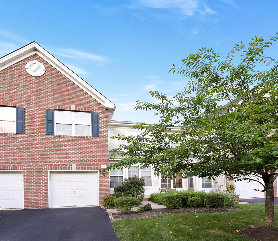 Foto principal - 86 Windsor Pond Rd