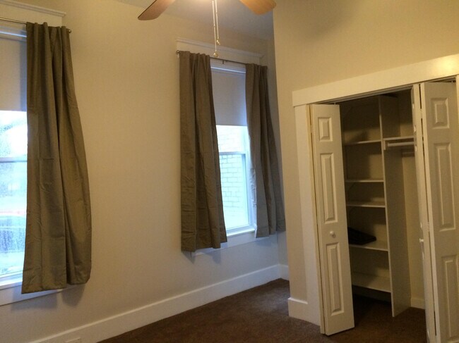 2nd bedroom - 227 McGregor Ave