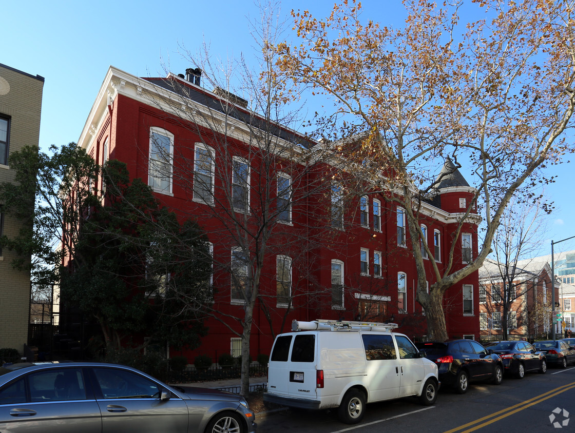 Primary Photo - The Logan School Condominium