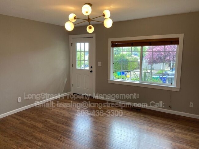 Foto del edificio - 9003 N Curtis Ave