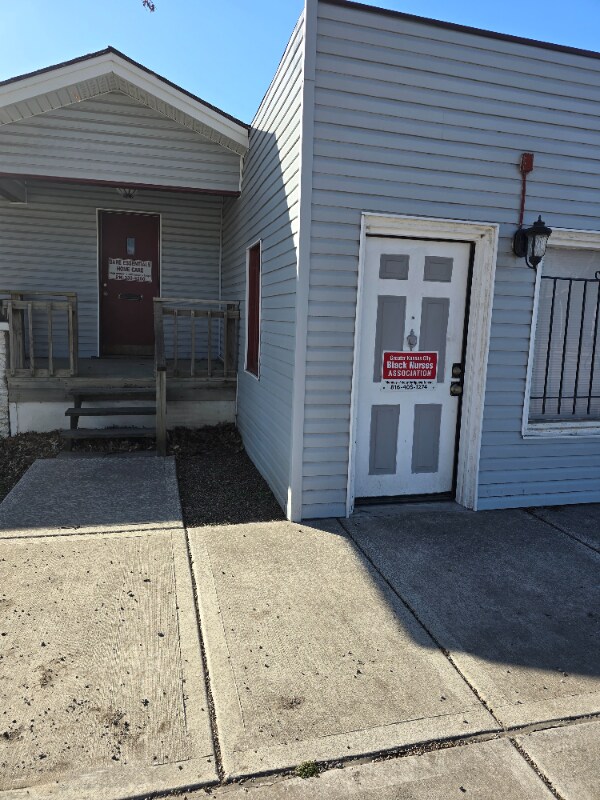 Foto del edificio - 5926 Prospect Ave