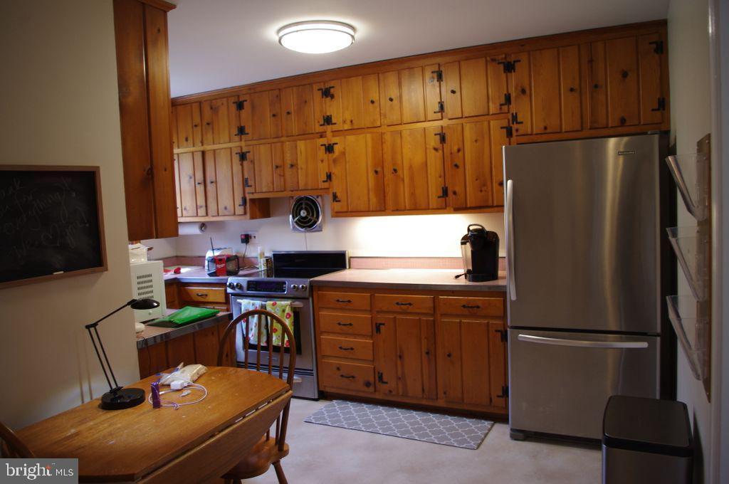 9001 Glenbrook Rd, Fairfax, VA 22031 House Rental in Fairfax, VA