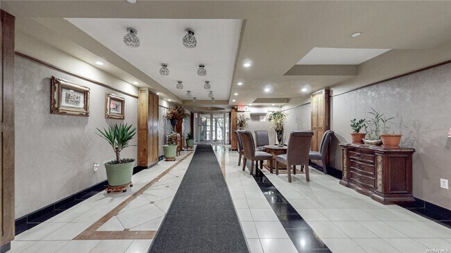 Foto del edificio - 83-71 116th St