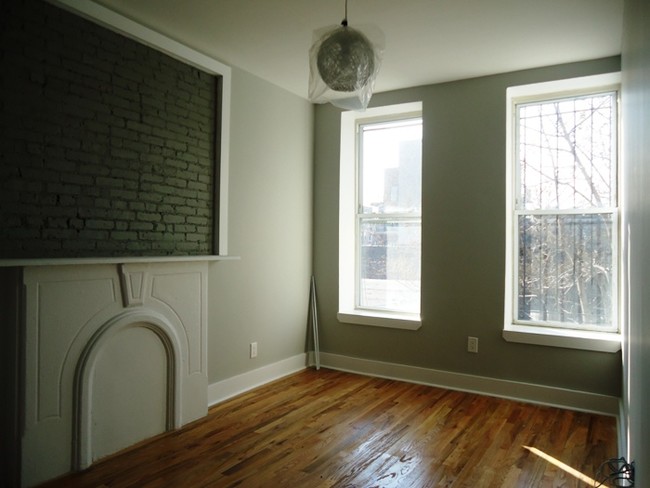 Building Photo - 1092 Bedford Ave