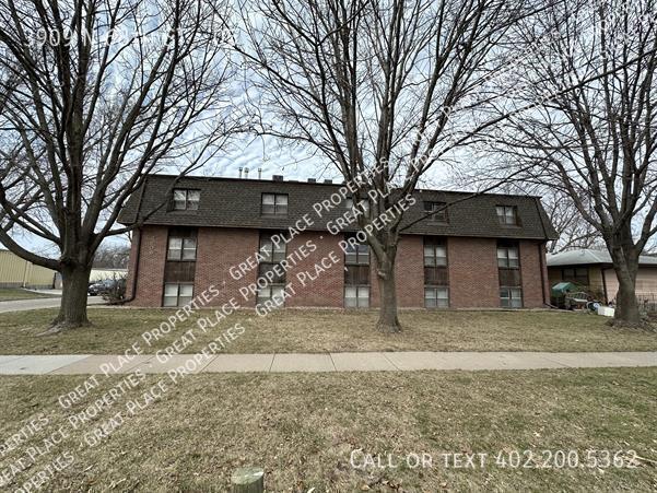 Building Photo - 3909 N 68th St