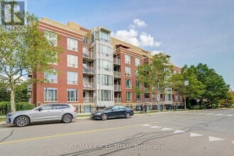 Building Photo - 455-455 Rosewell Ave