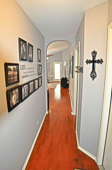 Photo - 9007 Arch Bridge House