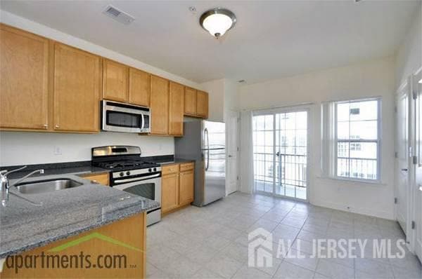 Foto del edificio - 129 Gawron Ct