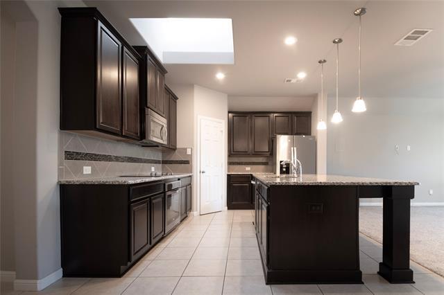 Building Photo - 545 Braewick Dr