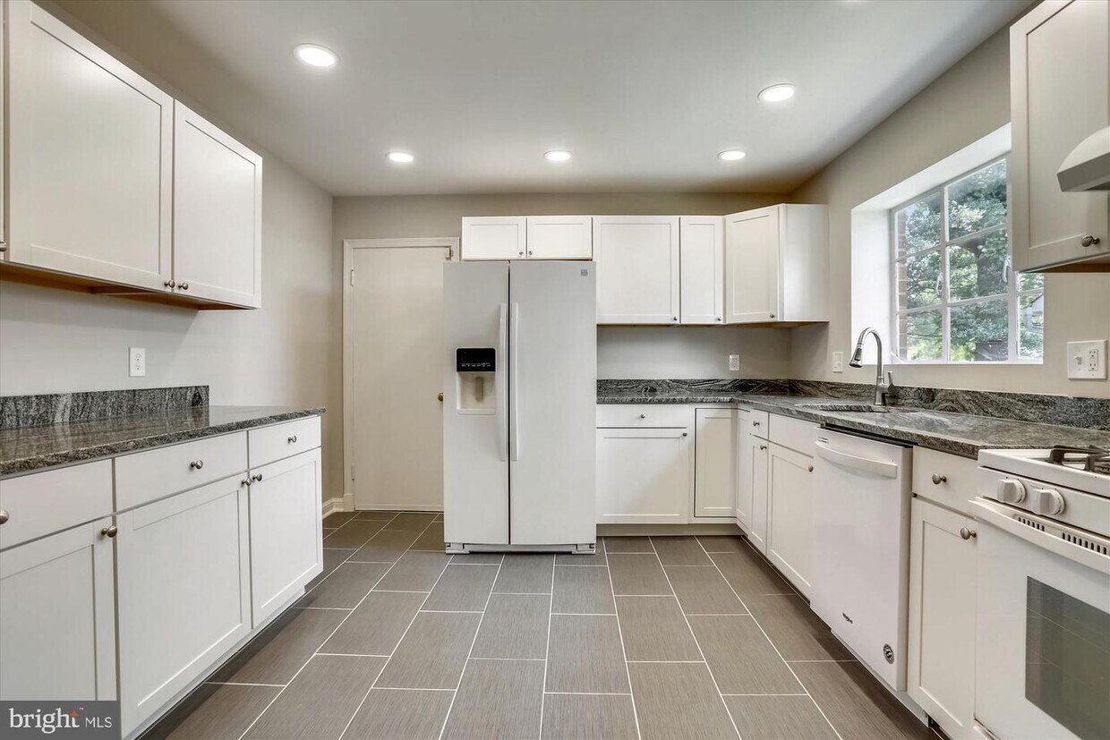 3303 Rd, Chevy Chase, MD 20815 House for Rent in Chevy Chase