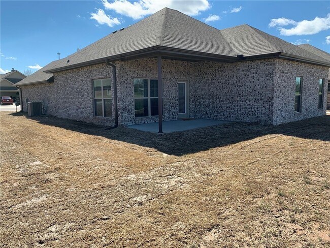 Foto del edificio - 740 Arkansas Black