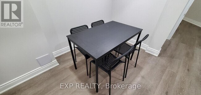 Photo du bâtiment - 164 Morningside Dr