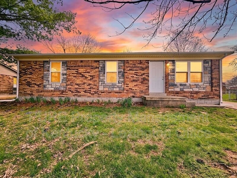 Photo - 114 Birch Drive