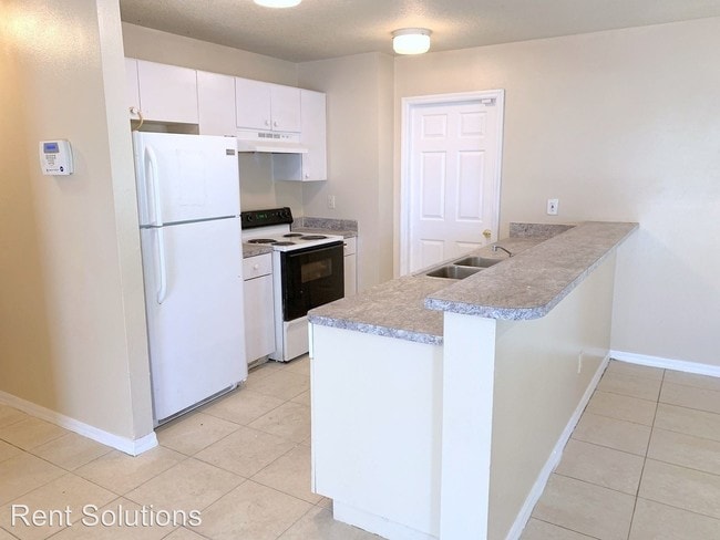 Building Photo - 3 br, 2 bath House - 3014 N 49th Street.