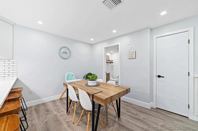 Foto del edificio - 3132 SW 20th Terrace