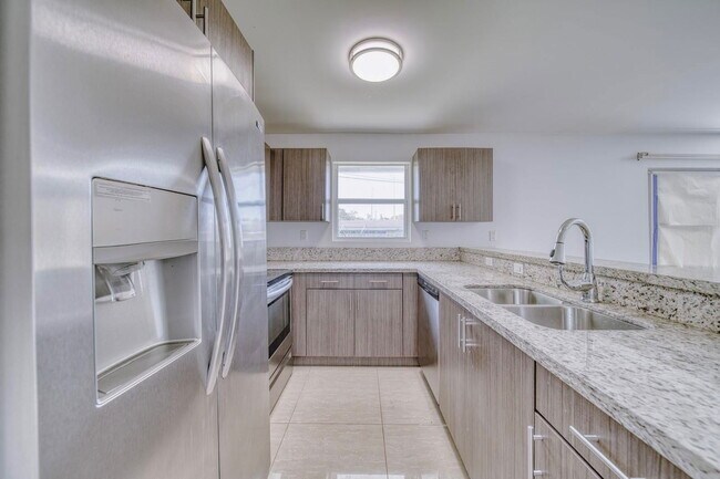 Building Photo - 11492 SW 190th Terrace Rd