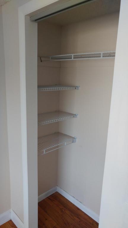 Foto del edificio - 6 Dean Street Apartment 3 Danbury CT 06810