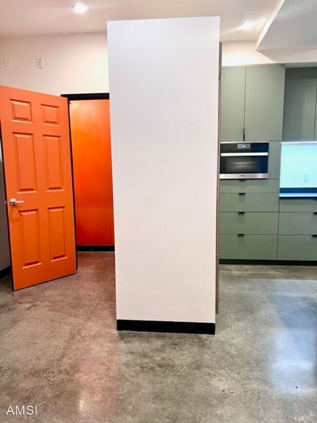 Foto del edificio - 3 br, 2.5 bath House - 850 West Grand Aven...