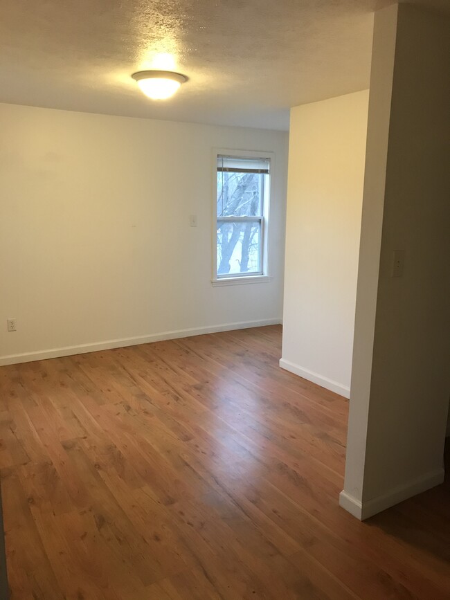 dining room - 6204 Old William Penn Hwy