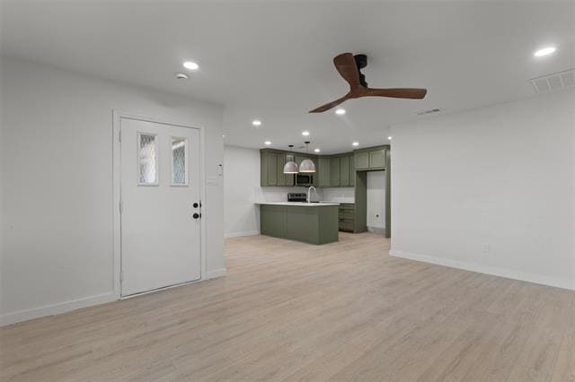 Building Photo - 414 N 5th St