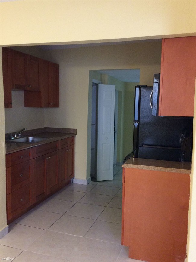 Building Photo - 3 br, 2 bath House - 4530 SW 38th Street