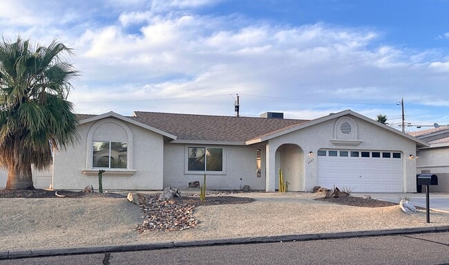 Building Photo - WINTER RENTAL 2026-2027