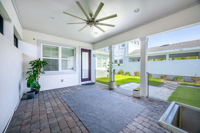 Building Photo - Stylish 3-Bedroom Home for Rent in Laureat...