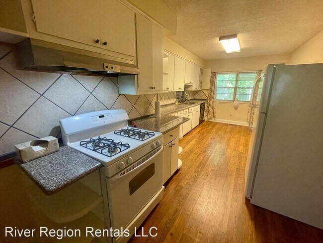 Building Photo - 4 br, 3 bath House - 328 Monette Street