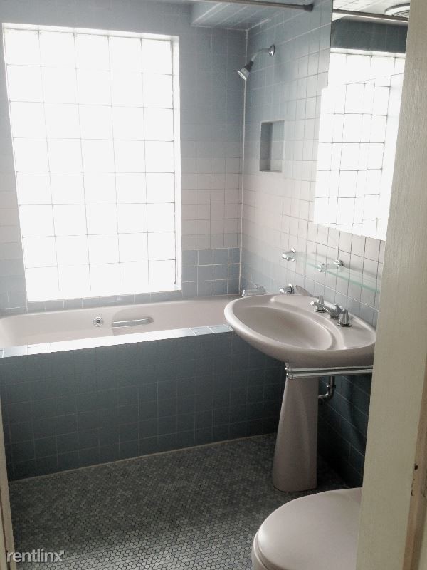 Foto principal - 2 br, 1 bath Apartment - 29 Ogden St 2 Unit 2