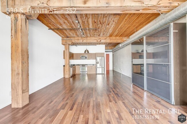 Foto del edificio - Stunning Arts District Studio | Coveted Ba...