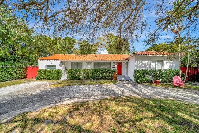 Foto del edificio - 77 NE 95th St