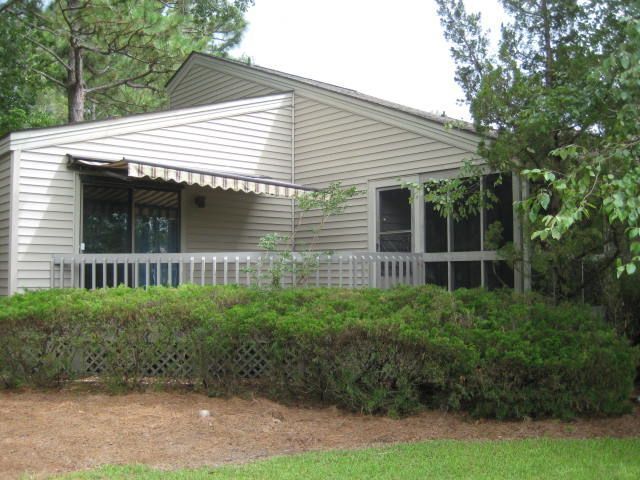 Foto del edificio - 3BR/2BA Unfurnished Lakefront Condo