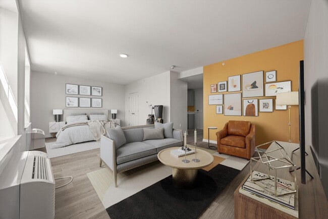 Interior Photo - Regency on the Hudson