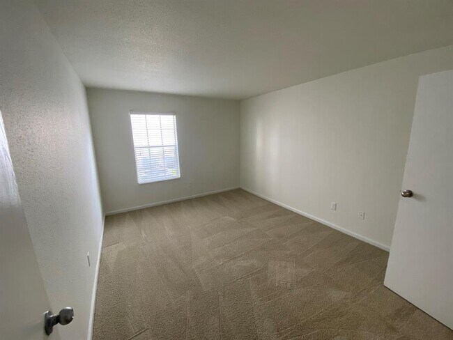 Foto del edificio - 12902 Brant Rock Dr