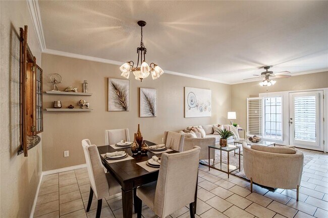 Foto del edificio - 678 Wilcrest Dr