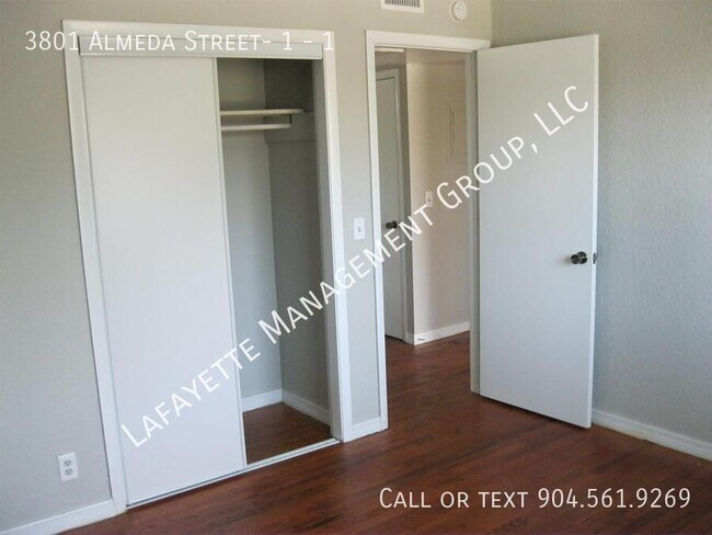 Foto del edificio - 3801 Almeda St