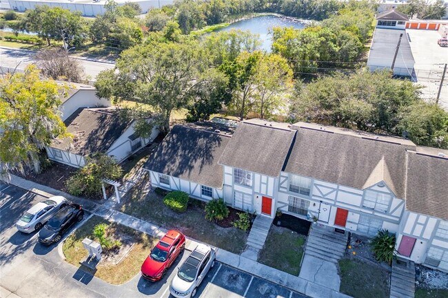 Foto del edificio - 3108 Windover Ave