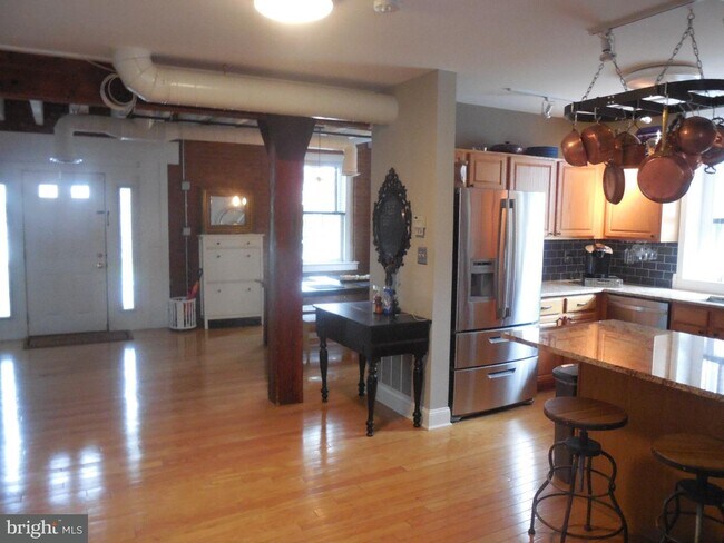 Foto del edificio - 508 Keystone Alley