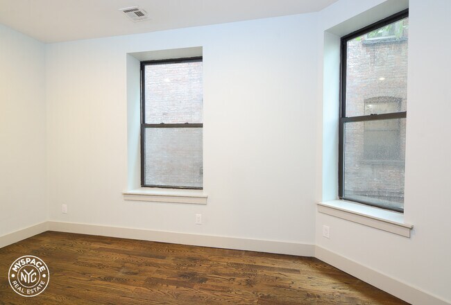 Foto del edificio - 970 St Marks Ave