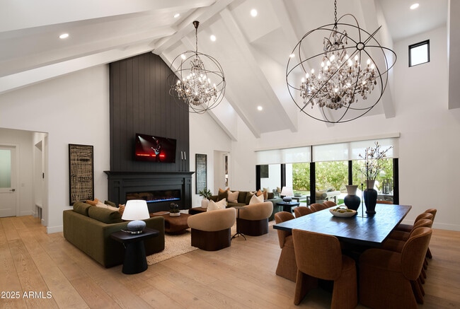 Foto del edificio - 3808 E Fairmount Ave